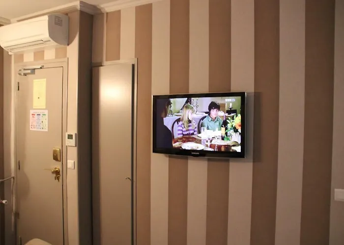 Otel Saint Cyr Etoile Paris