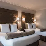 Saint Cyr Etoile Ξενοδοχείο 3*