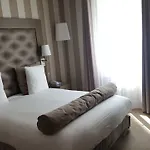 سانت سير إيتوال 3*