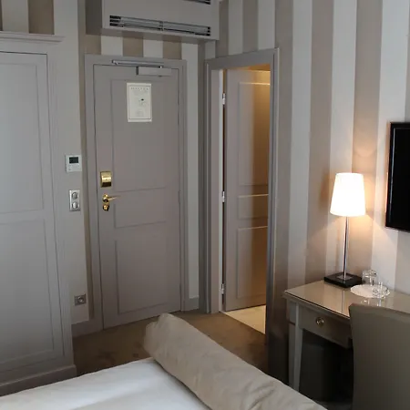 호텔 오텔 상 시흐에투왈르 파리