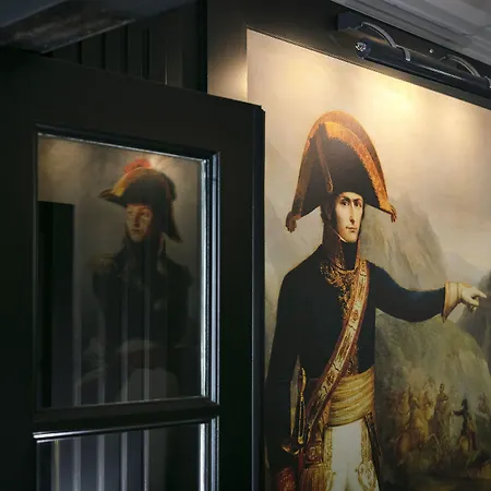 오텔 상 시흐에투왈르