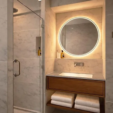 Saint Cyr Etoile Hotel Paris