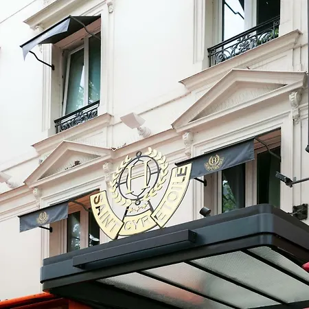 Saint Cyr Etoile Hotel 3*