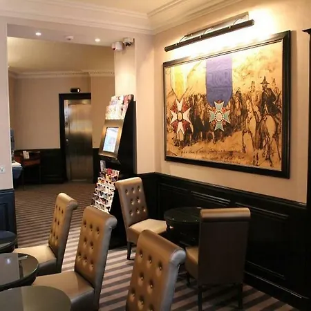 Hotel Saint Cyr Etoile