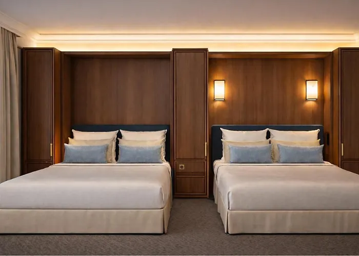 Saint Cyr Etoile Hotel Paryż