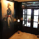 Hotel Saint Cyr Etoile 3*