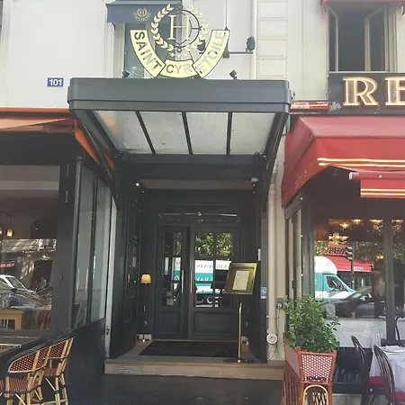 Hotel Saint Cyr Etoile 3*