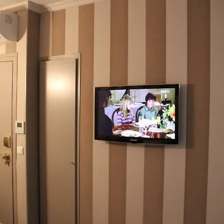 Hotel Saint Cyr Etoile Paris